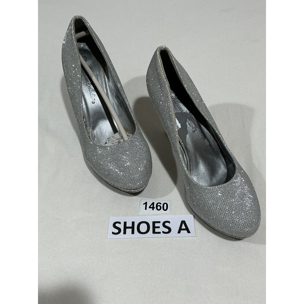 Womans De Blossom Collection 8.5 Silver Sparkly Platform Heel Dress Shoe
